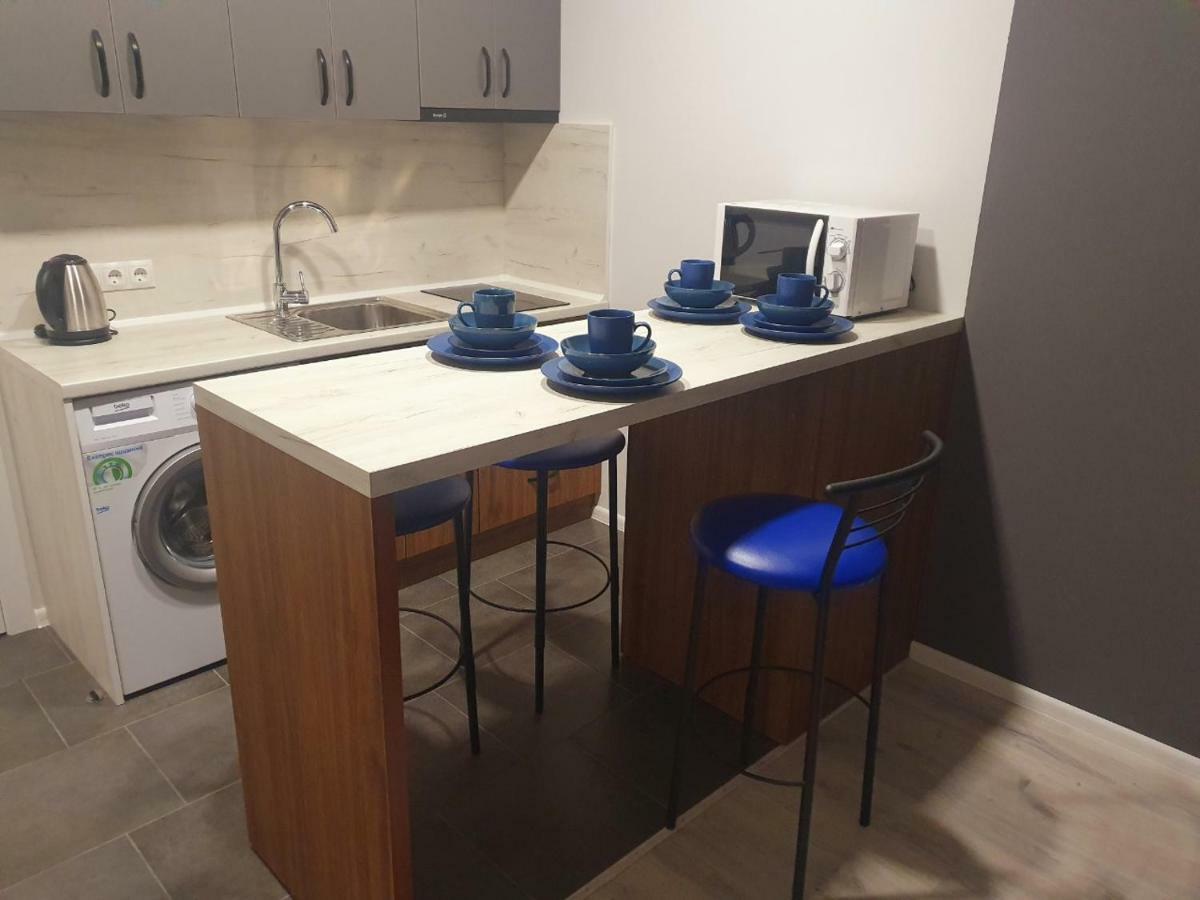 Apartments Yes Uzhhorod Bagian luar foto